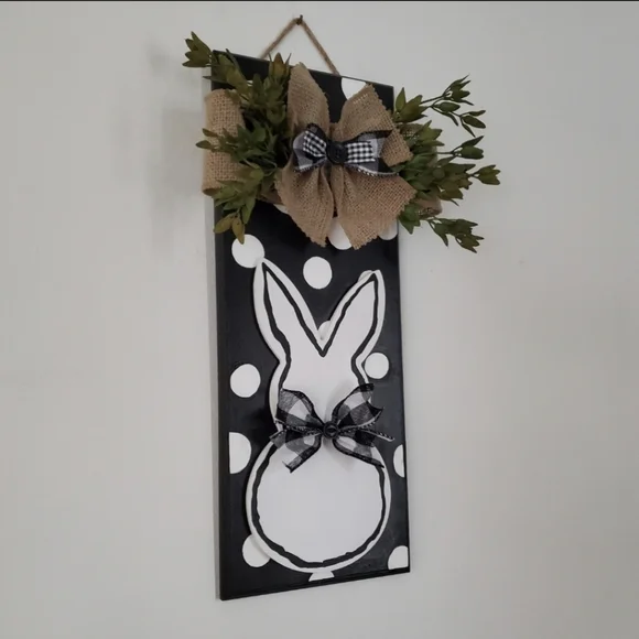 🐰 Black & White Bunny Decor 🐰 - Picture 2 of 4